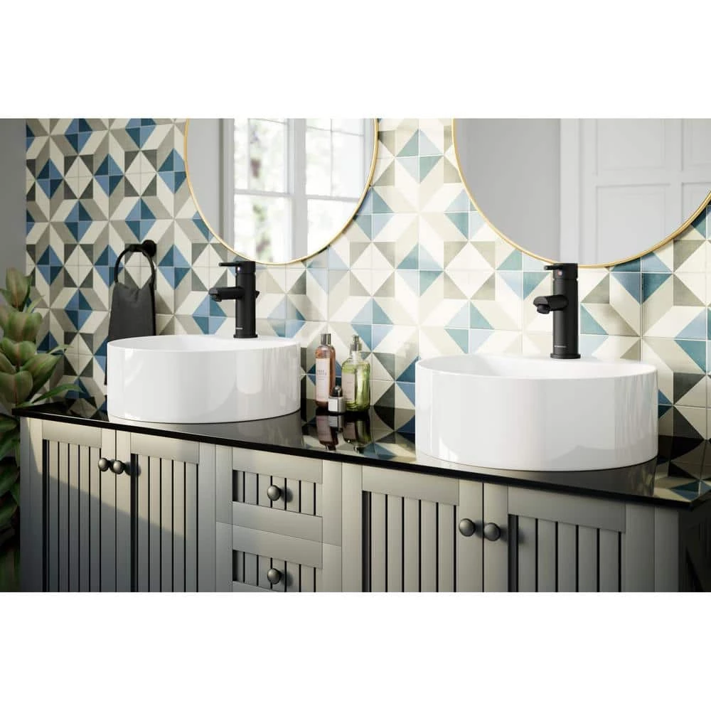 Symmons Dia Wall-Mounted Hand Towel Ring in Matte Black 3 Symmons Dia Wall-Mounted Hand Towel Ring in Matte Black - Image 3