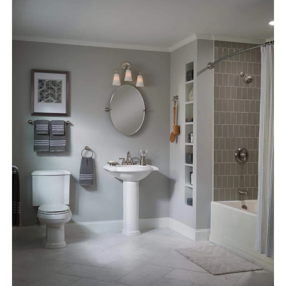 MOEN Banbury 18 in. Towel Bar in Spot Resist Brushed Nickel 4 MOEN Banbury 18 in. Towel Bar in Spot Resist Brushed Nickel - Image 4