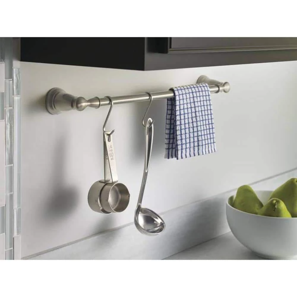 MOEN Banbury 18 in. Towel Bar in Spot Resist Brushed Nickel 2 MOEN Banbury 18 in. Towel Bar in Spot Resist Brushed Nickel - Image 2