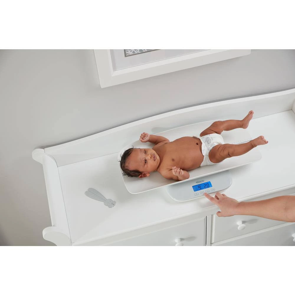 Graco Digital LCD Infant to Toddler to Big Kid Multifunction Baby Weight Scale w/ 3-Weighing Modes & Removable Tray in White 2 Graco Digital LCD Infant to Toddler to Big Kid Multifunction Baby Weight Scale w/ 3-Weighing Modes & Removable Tray in White - Image 2